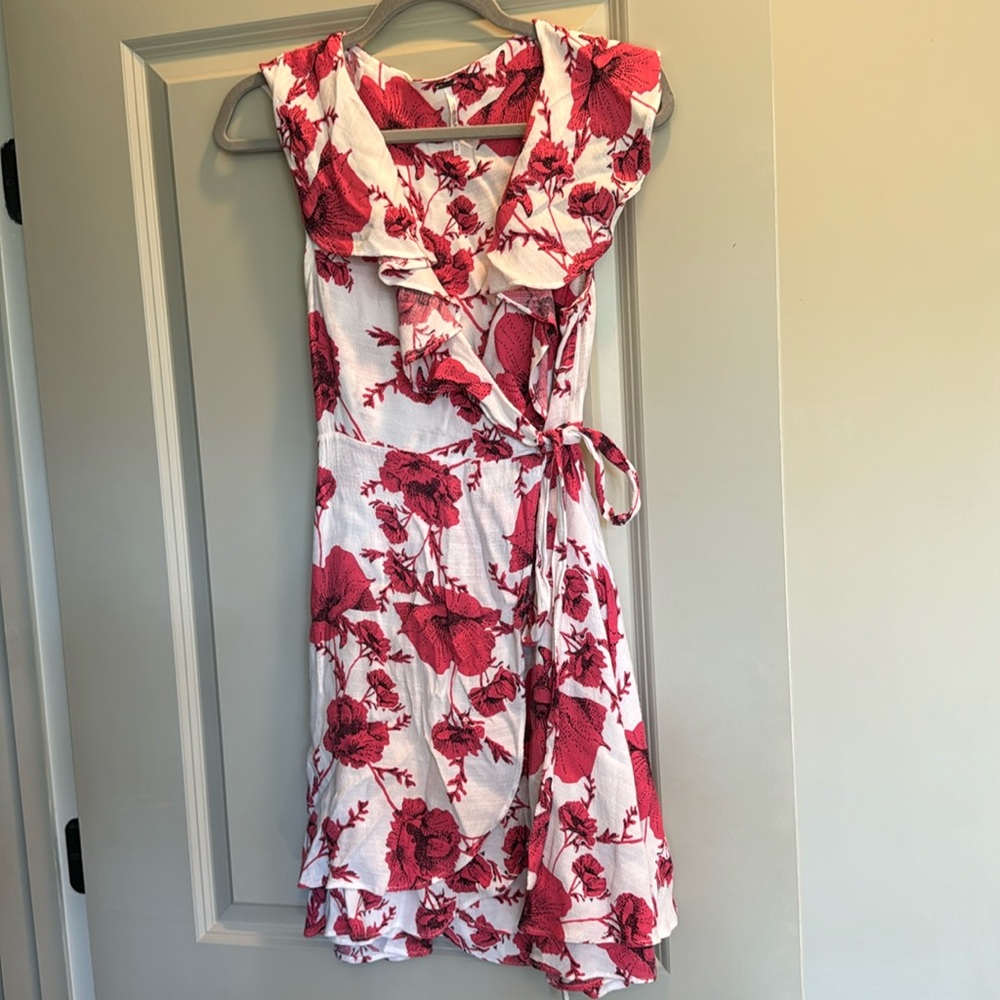 Free people wrap flowered pink dress